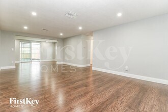 3844 Elmwood Dr in Holiday, FL - Building Photo - Building Photo