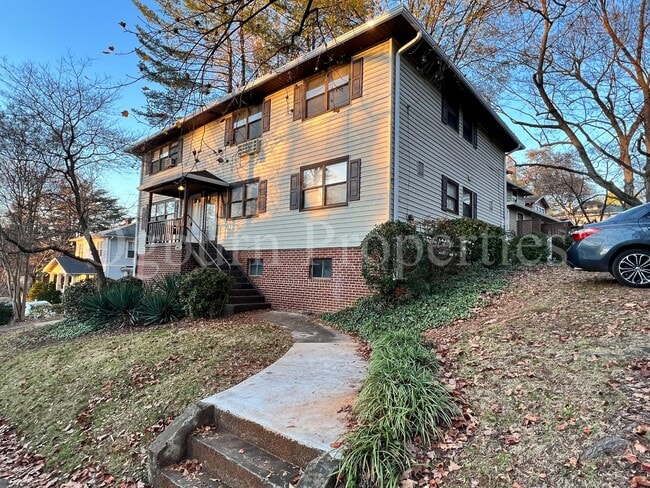 property at 1403-1405 Pilot View St