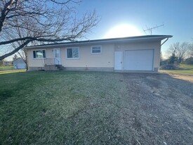 24153 66th Ave in St Augusta, MN - Building Photo