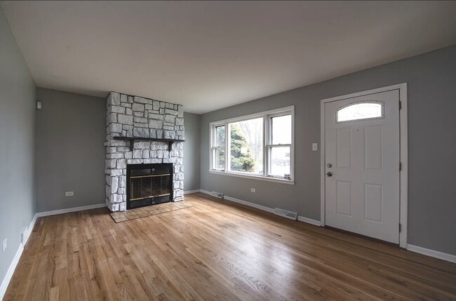 16450 Roy St in Oak Forest, IL - Building Photo - Building Photo