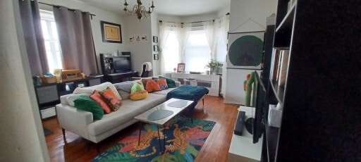 1720 Memorial Ave, Unit Three