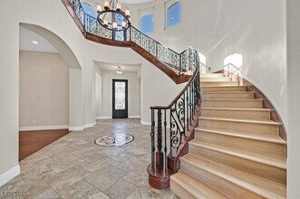 5790 Aspen Falls Cir in Las Vegas, NV - Building Photo - Building Photo