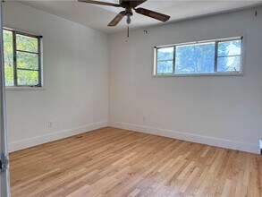 2581 Farley St in East Point, GA - Building Photo - Building Photo