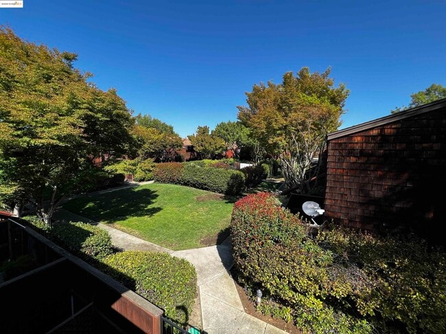 property at 1455 Latour Ln