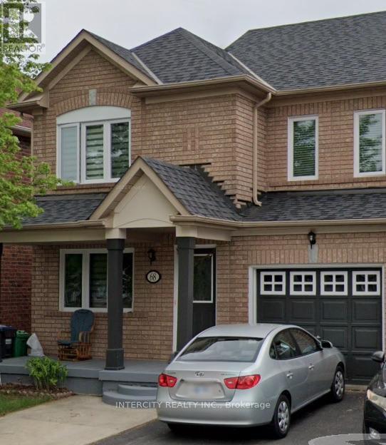 68 Jewel Crescent in Brampton, ON - Building Photo