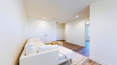 19649 W 200th St in Spring Hill, KS - Building Photo - Building Photo