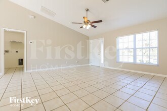 4517 Lovett Rd in North Port, FL - Building Photo - Building Photo