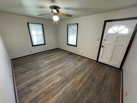 1038 Seelbach Ave in Louisville, KY - Building Photo