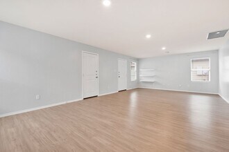 10018 Braun Crst in San Antonio, TX - Building Photo - Building Photo