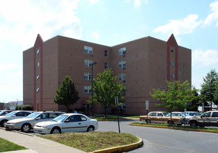 East Penn Place in Emmaus, PA - Foto de edificio - Building Photo