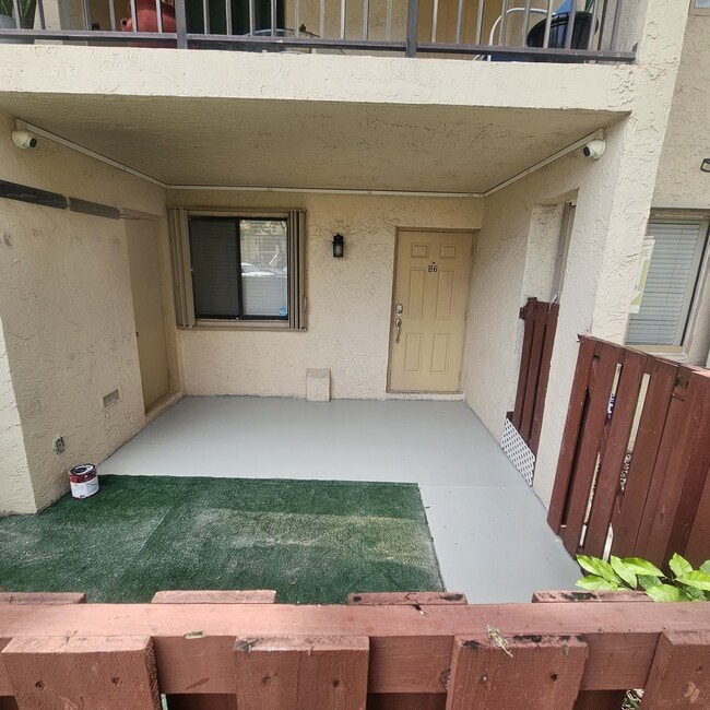 8041 Southgate Blvd