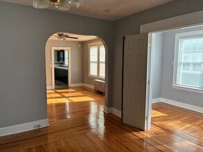 257 Sheffield Ave in New Haven, CT - Building Photo - Building Photo