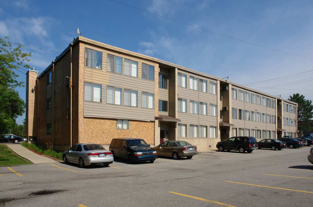 Norwood Apartments in East Lansing, MI - Foto de edificio