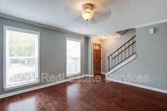 2106 Harbert Ave in Memphis, TN - Building Photo - Building Photo