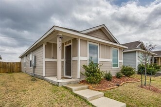 6723 Coulter Dr in Princeton, TX - Building Photo - Building Photo