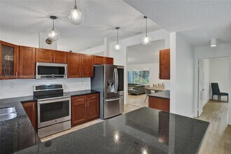 20260 NE 25th Ave in Miami, FL - Building Photo - Building Photo