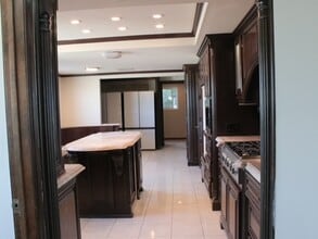 The Shire in Whittier, CA - Building Photo - Building Photo