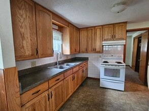 908 Olive St in New Haven, MO - Building Photo - Building Photo