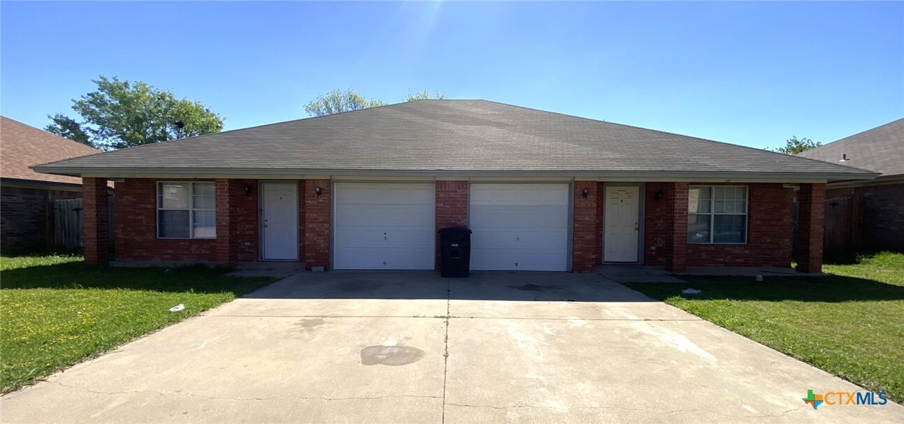 3300 Toledo Dr in Killeen, TX - Building Photo