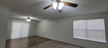 10345 Bear Hollow Dr in Fort Worth, TX - Building Photo - Building Photo