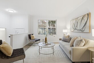 1858 Heather Glen Ct in Woodbridge, VA - Building Photo - Building Photo