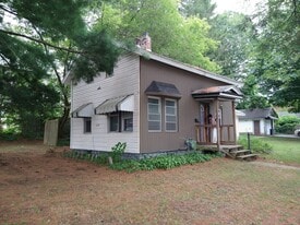 238 N Main St in Gloversville, NY - Building Photo