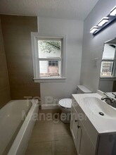 7537 Oakwood St in Jacksonville, FL - Building Photo - Building Photo