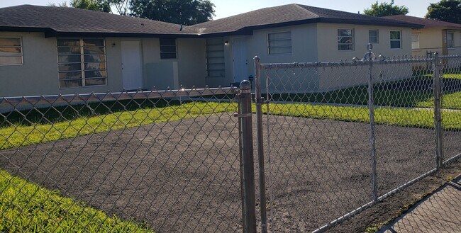 18817 SW 113th Ct, Unit 18817 SW 113 CT