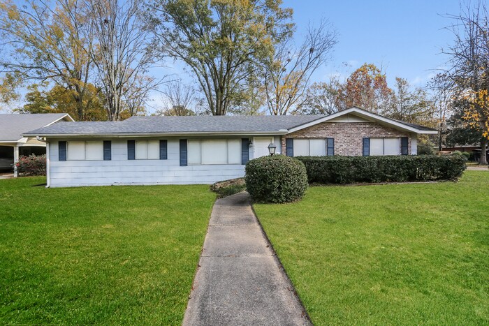850 Newland St in Jackson, MS - Building Photo
