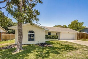 1309 White Cir in McKinney, TX - Building Photo