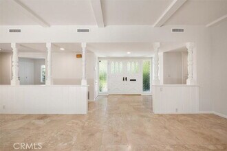 3969 Longridge Ave in Los Angeles, CA - Building Photo - Building Photo