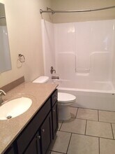 1124 S Pine St in Grand Island, NE - Building Photo - Building Photo