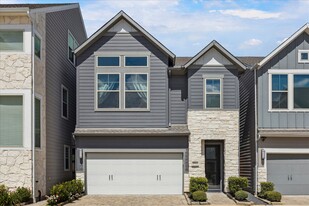 10942 Brambling Wood Dr in Houston, TX - Building Photo