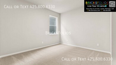 4039 Hyde Lp NE in Olympia, WA - Foto de edificio - Building Photo