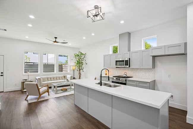 property at 3514 Goodhope St