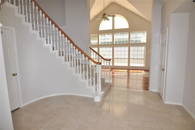 property at 17410 Greystone Ct