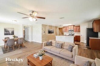 3438 Canyon Falls Dr in Green Cove Springs, FL - Building Photo - Building Photo