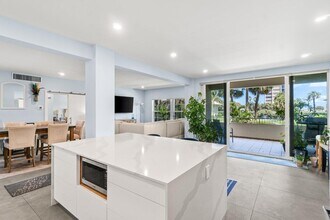 1299 S Ocean Blvd in Boca Raton, FL - Building Photo - Building Photo