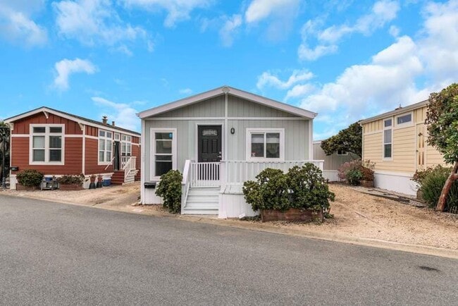 149 1st Ave in Pacifica, CA - Building Photo - Building Photo