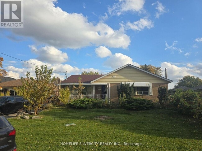 property at 23 Maldaver Ave