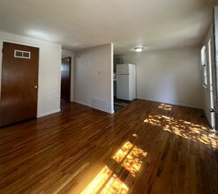 324 S McKinley St in Casper, WY - Foto de edificio - Building Photo