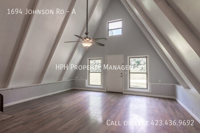 1694 Johnson Rd in Chickamauga, GA - Building Photo - Building Photo