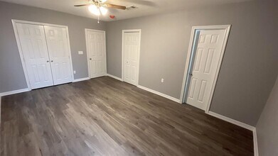4620 Nichols St in Houston, TX - Building Photo - Building Photo