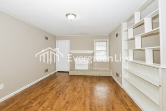 3332 Clearbrook St in Memphis, TN - Building Photo - Building Photo