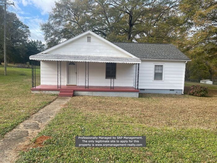 107 Holland Memorial Church Rd in Bessemer City, NC - Building Photo