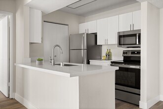 The Sanctuary in Las Vegas, NV - Foto de edificio - Building Photo