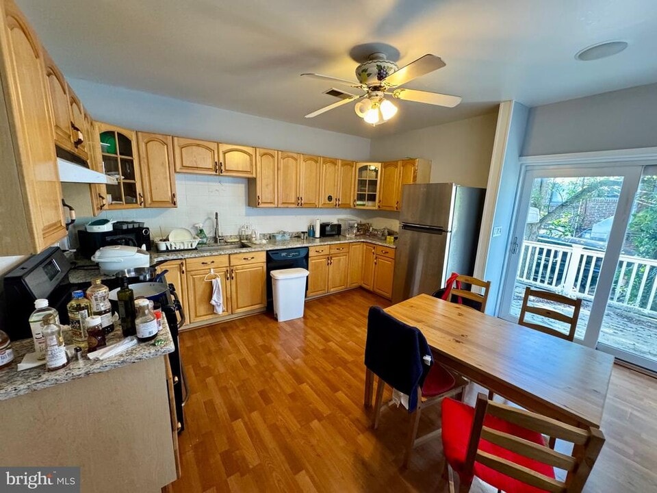 1068 Floyd Terrace in Bryn Mawr, PA - Building Photo