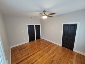 481 E Market St in Hallam, PA - Foto de edificio - Building Photo