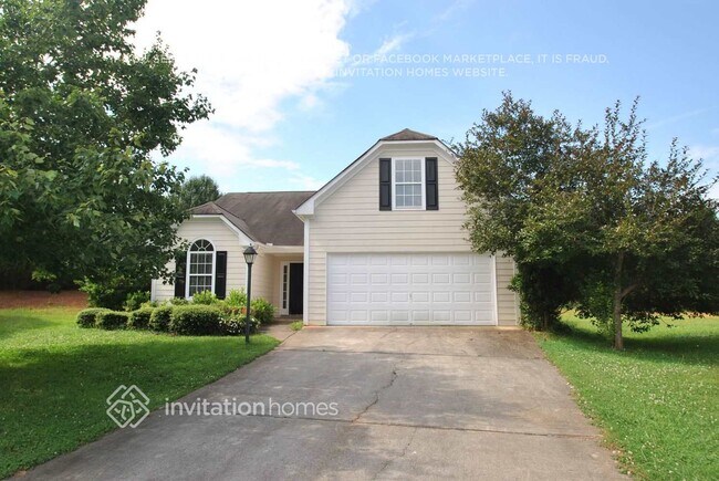 property at 2635 Essex Ct