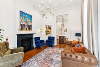 621 Kerlerec St in New Orleans, LA - Building Photo - Building Photo